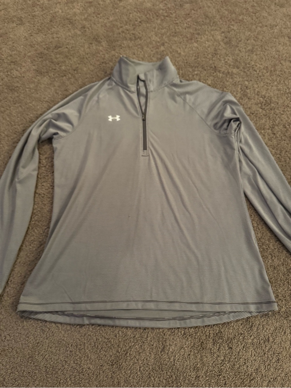 Under Armour Women's Light Gray Quarter-Zip Performance Pullover